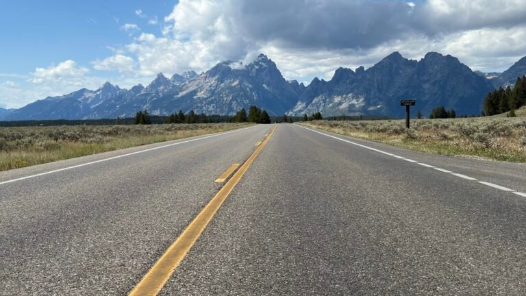Road to Tetons